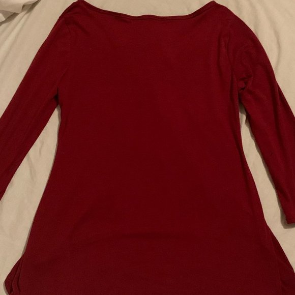 Red tie up shirt - Picture 2 of 3